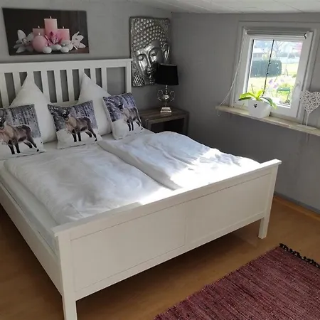 Semesterbostad Ferienhaus Sonnenschein Am Holzmaar